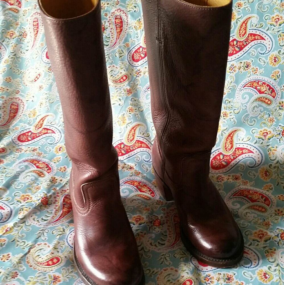 Frye Campus Boot. Size 7.5